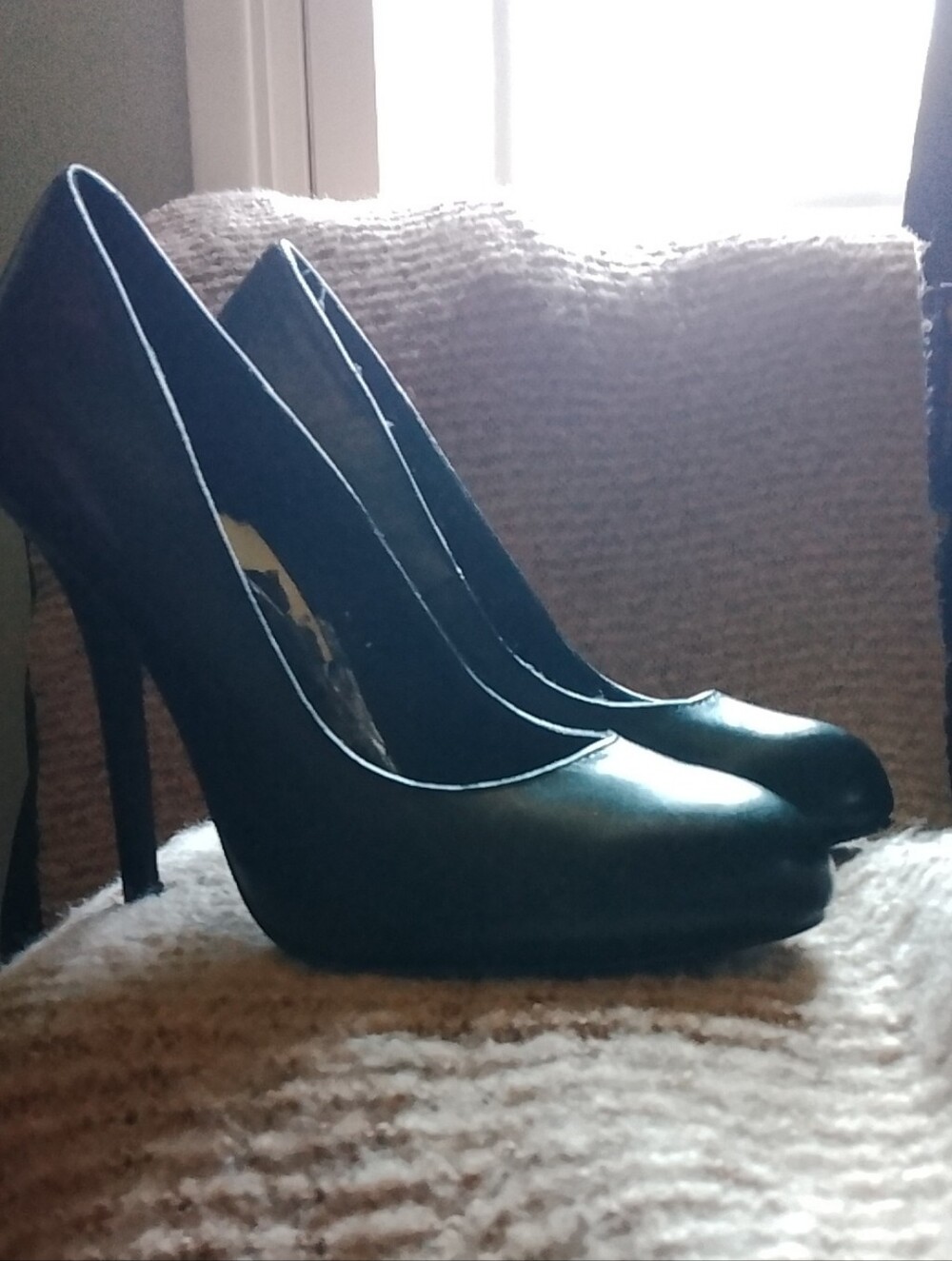 Cathy Jean Black Stiletto Heel Pumps Size 5.5